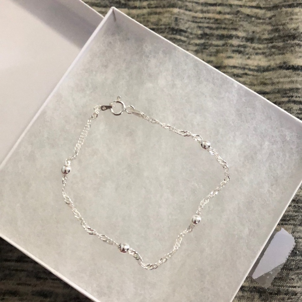 Bracelet
